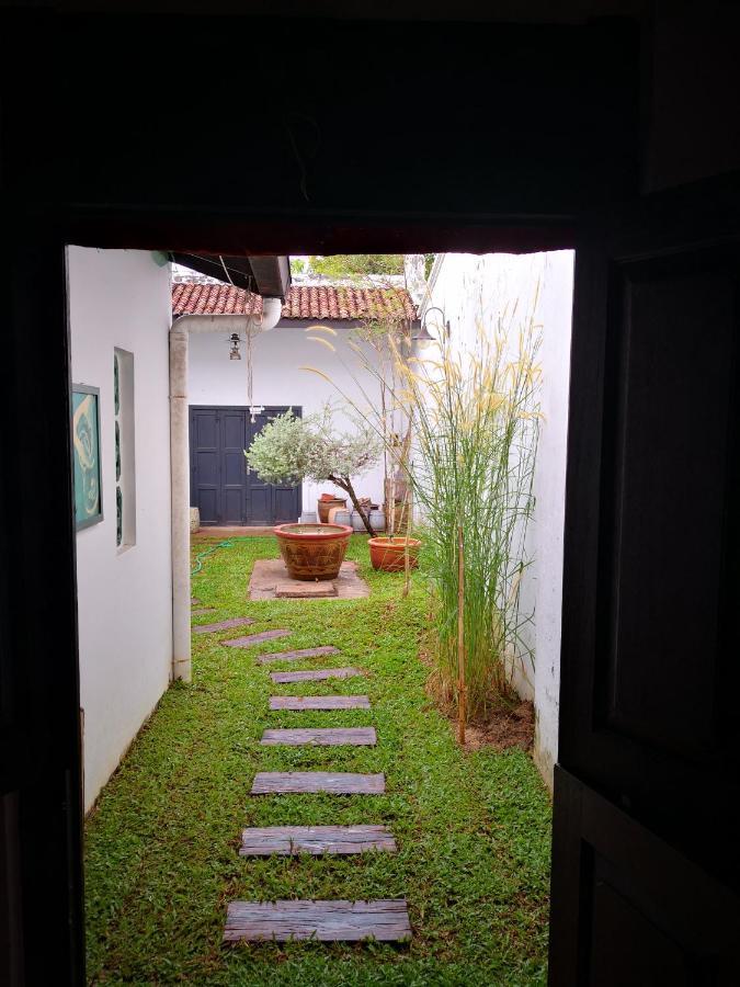 Colin'S Place Malacca Exterior photo