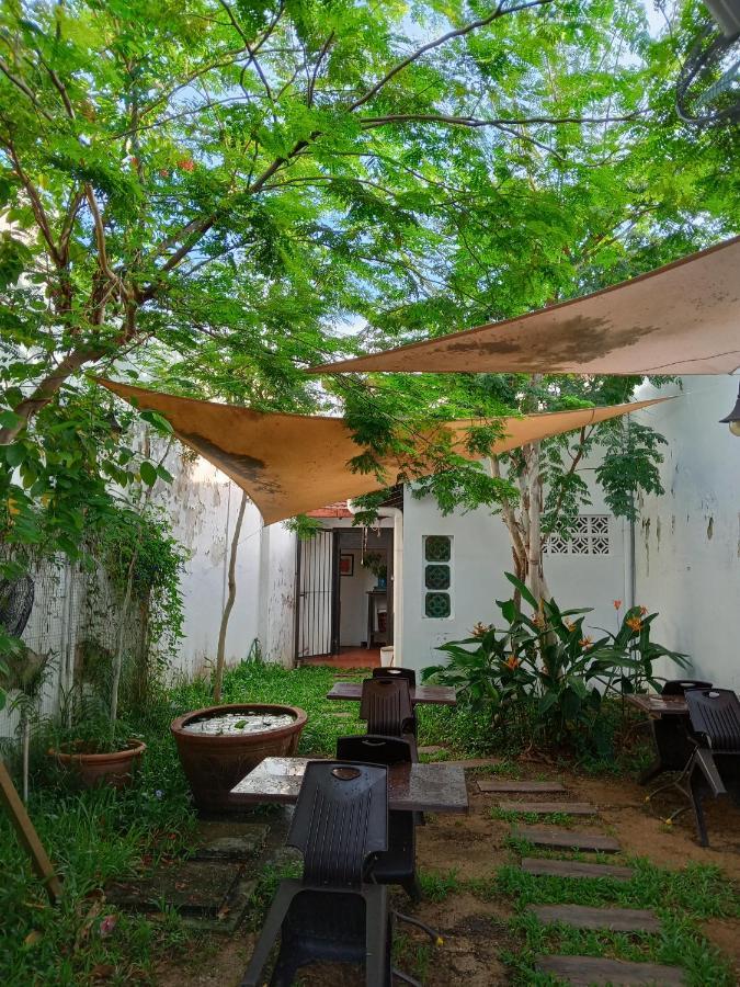 Colin'S Place Malacca Exterior photo